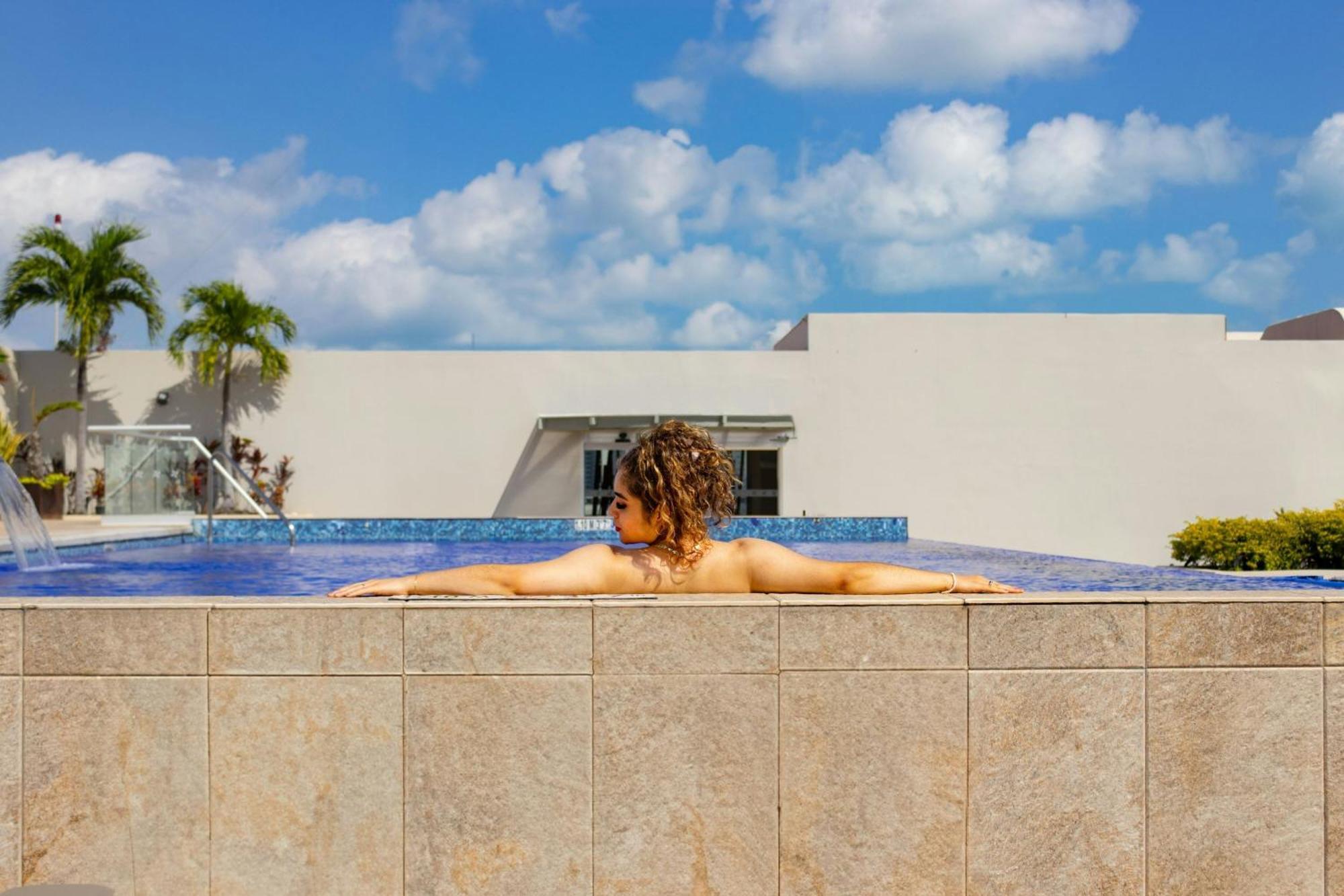 Four Points By Sheraton Cancun Centro Eksteriør bilde